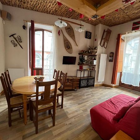 Appartement Proche Centre Ville 4 Personnes Proche Telecabine Wifi Couchages 2 Mezzanines 1Bz Residence La Tourette Cauterets Exterior foto