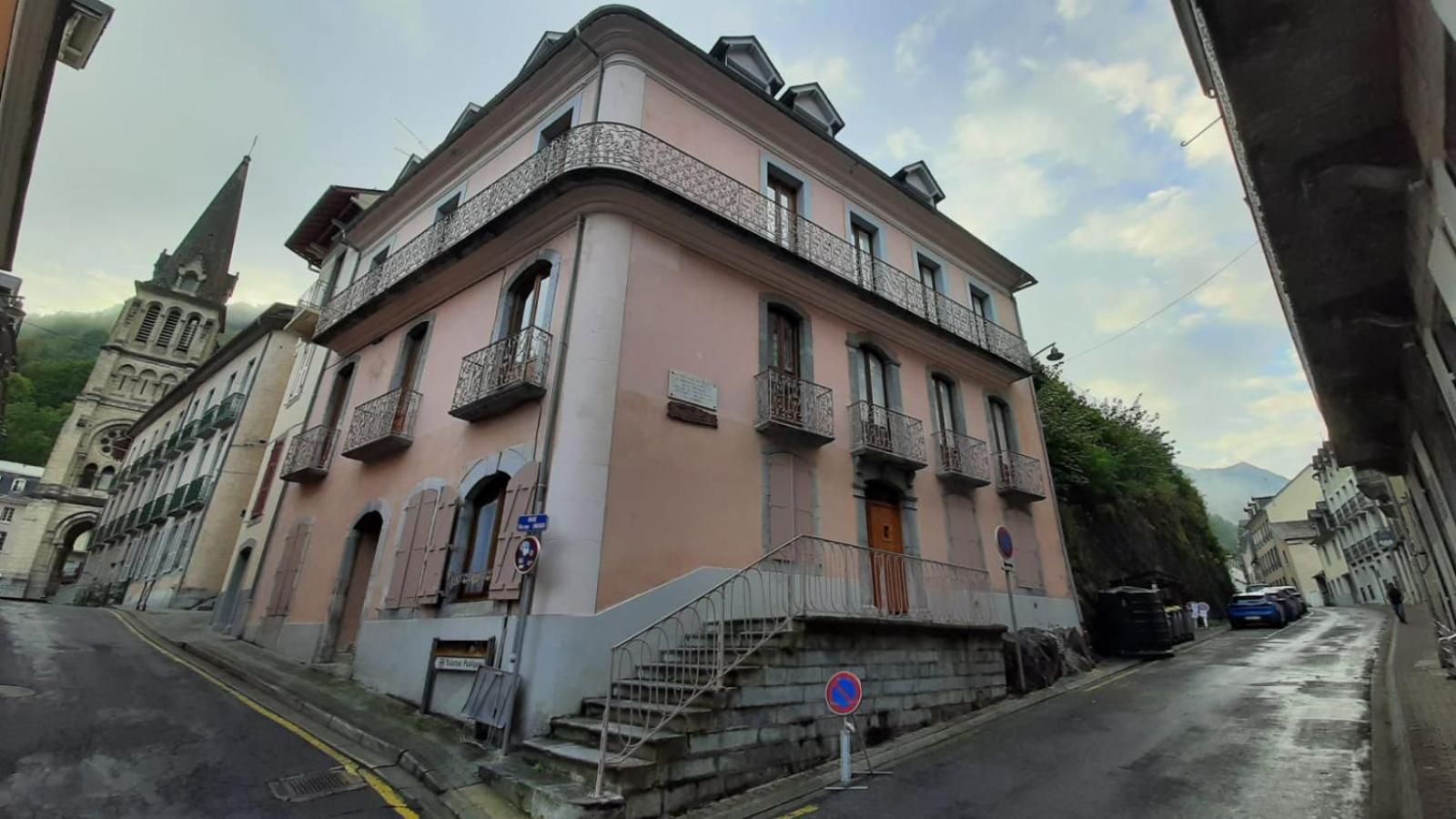 Appartement Proche Centre Ville 4 Personnes Proche Telecabine Wifi Couchages 2 Mezzanines 1Bz Residence La Tourette Cauterets Exterior foto