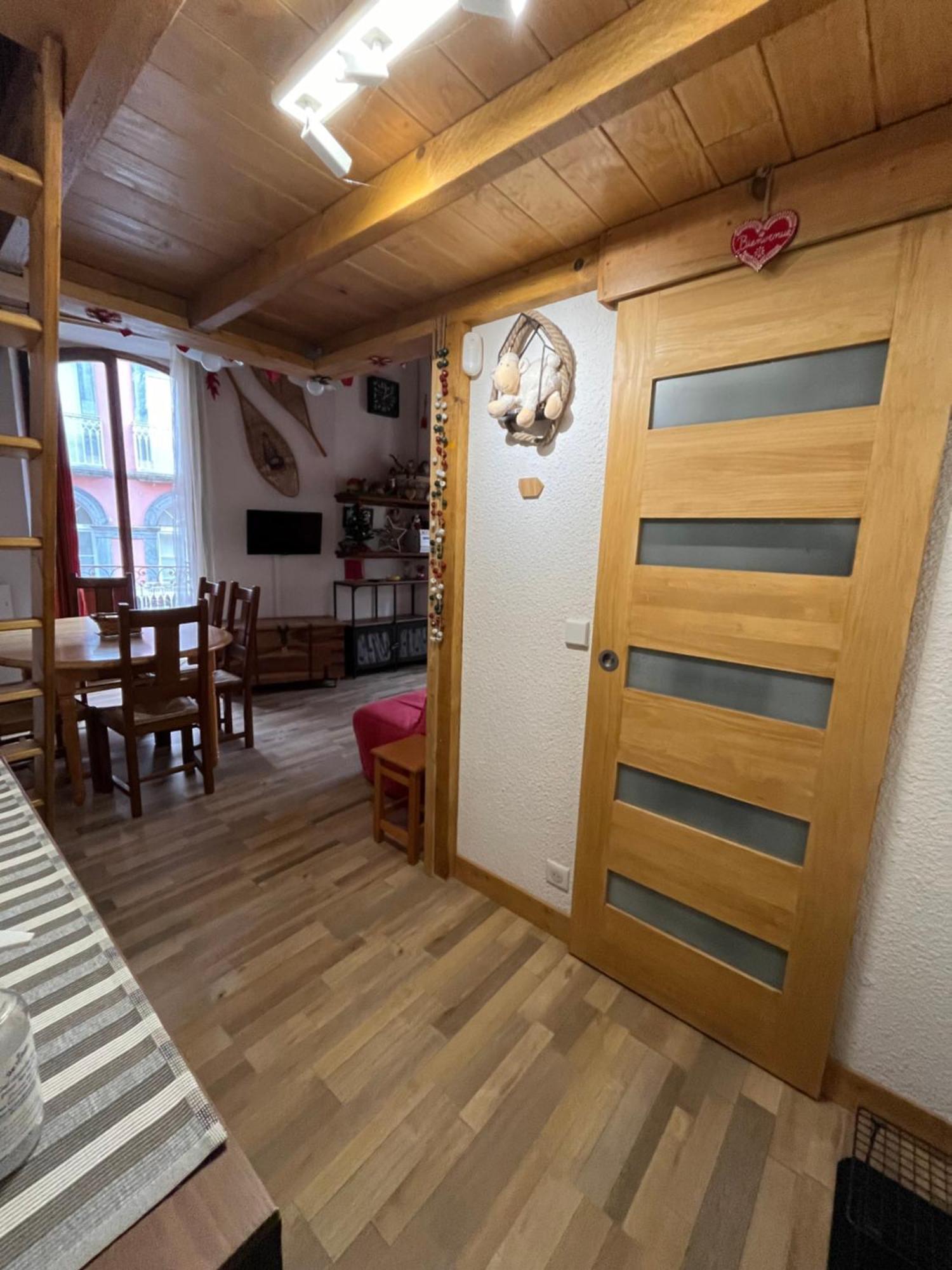 Appartement Proche Centre Ville 4 Personnes Proche Telecabine Wifi Couchages 2 Mezzanines 1Bz Residence La Tourette Cauterets Exterior foto